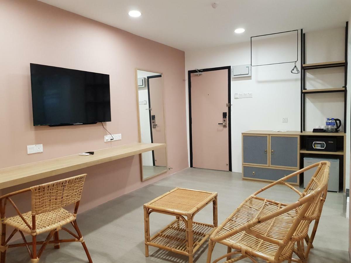 Bloommaze Boutique Hotel Klang Esterno foto