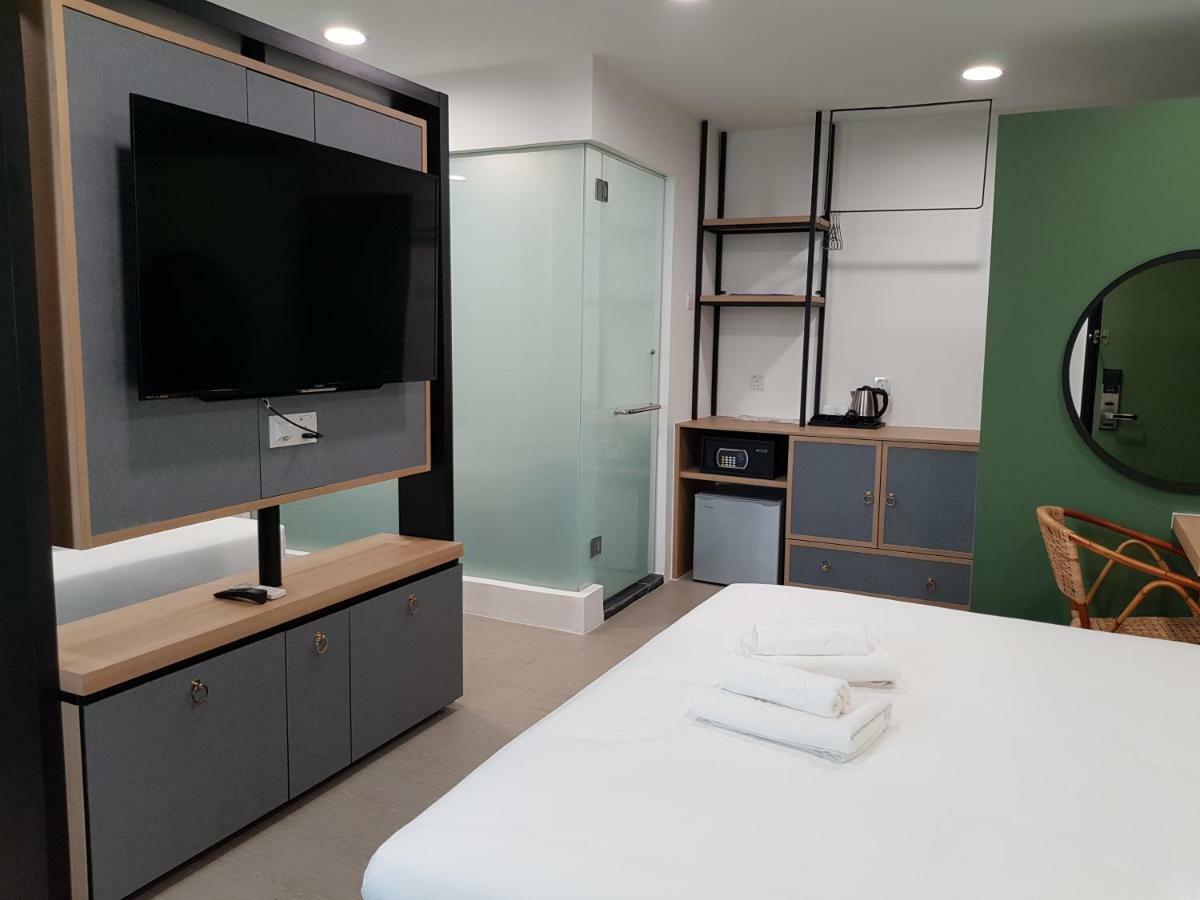 Bloommaze Boutique Hotel Klang Esterno foto