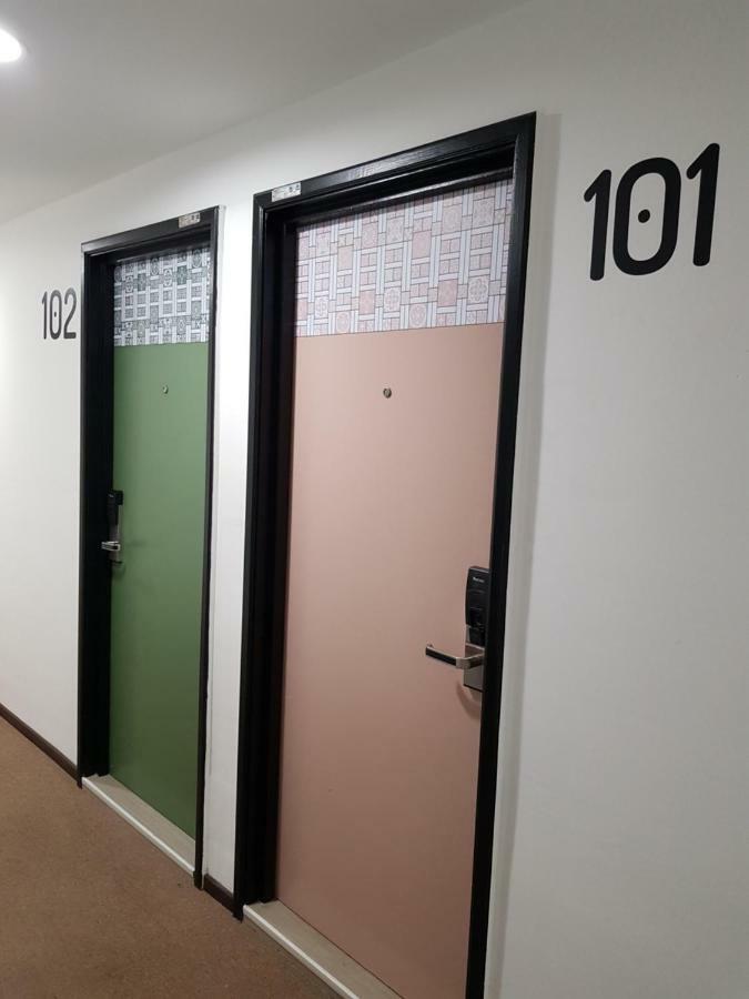 Bloommaze Boutique Hotel Klang Esterno foto